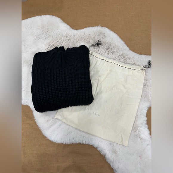 Doen Lulu Sweater in Black - US Small - Picture 11 of 12